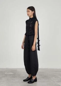 AMOMENTOAmomento Crochet Vest - Black -ULLA JOHNSON Clothing Shop Amomento Crochet Vest Black 20230825202647 2