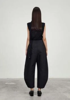 AMOMENTOAmomento Crochet Vest - Black -ULLA JOHNSON Clothing Shop Amomento Crochet Vest Black 20230825202648