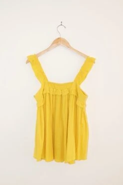 Apiece ApartEmile Top - Sun -ULLA JOHNSON Clothing Shop Apiece Apart Emile Top Sun 20191029205740