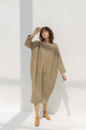 Black CraneLong Bud Dress - Mocha 5 Black CraneLong Bud Dress - Mocha - Image 3