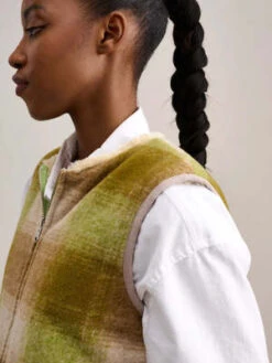 BelleroseLess Gilet - Green -ULLA JOHNSON Clothing Shop Bellerose Less Gilet in Green 20230728215923