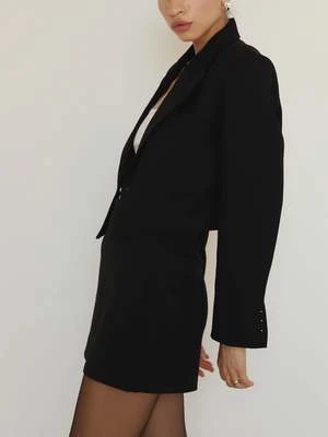 Blossom H CompanyIlli Crop Wool Blazer - Black 9 Blossom H CompanyIlli Crop Wool Blazer - Black - Image 7