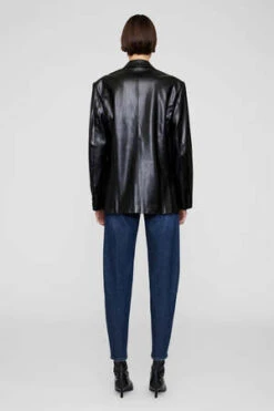 Anine BingRecycled Leather Classic Blazer - Black -ULLA JOHNSON Clothing Shop Classic Blazer in Black Recycled Leather PREORDER 20230907223315