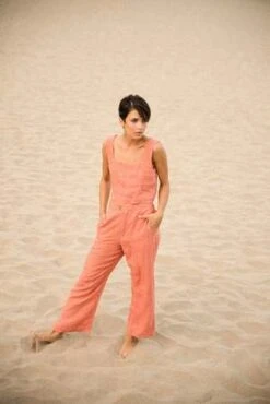 Clō StoriesCl Stories Doris Bio Organic Linen Pants - Gingham -ULLA JOHNSON Clothing Shop Doris Bio organic linen pants in gingham 20220711171112 3