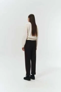 DunstMERINO WOOL V NECK SWEATER - Cream -ULLA JOHNSON Clothing Shop Dunst MERINO WOOL V NECK SWEATER Cream 20231028091650