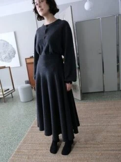 Extreme CashmereN280 BI SWEATER - Shadow -ULLA JOHNSON Clothing Shop EXTREME CASHMERE N 280 BI SWEATER IN SHADOW 20231027033940 2