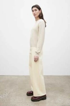 KowtowEscape Crew - Light Marle 11 KowtowEscape Crew - Light Marle -ULLA JOHNSON Clothing Shop Escape Crew 20230201204523 1