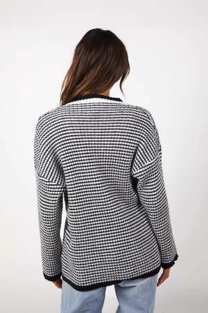 Intentionally BlankAntoine Sweater 5 Intentionally BlankAntoine Sweater - Image 3