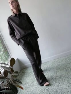 Monique Van HeistPJ FLEX PANT - BROWN