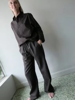 Monique Van HeistPJ FLEX PANT - BROWN -ULLA JOHNSON Clothing Shop MONIQUE VAN HEIST PJ FLEX PANT IN BROWN 20231028133128 1