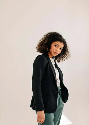 Mabel And MossNora Wool Lapel Blazer - Black 4 Mabel And MossNora Wool Lapel Blazer - Black - Image 2