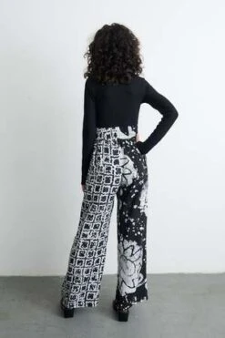 Osei-DuroLatus Trousers - 2 Party System -ULLA JOHNSON Clothing Shop Osei Duro Latus Trousers 2 Party System 20220929000624