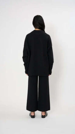 Lauren ManoogianOversize Crewneck Sweater - Black Melange -ULLA JOHNSON Clothing Shop Oversize Crewneck in Black Melange 20231025172646