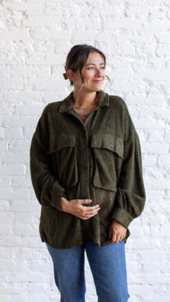 En CremeOzzy Shacket - Olive -ULLA JOHNSON Clothing Shop Ozzy shacket Olive 20231024202142 2