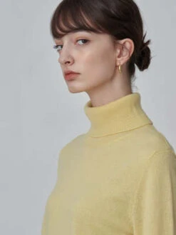 PureCashmere NYCTurtleneck Sweater - Yellow -ULLA JOHNSON Clothing Shop PURECASHMERE NYC Turtleneck Sweater Yellow 20231005213315