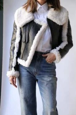 R13Shrunken Flat Sleeve Aviator Jacket - Black -ULLA JOHNSON Clothing Shop R13 Shrunken Flat Sleeve Aviator Jacket 20231018010355