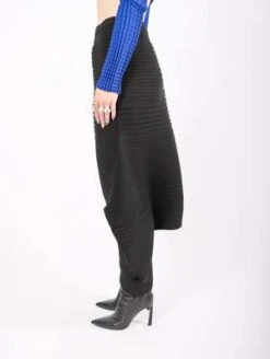 Issey MiyakeRectilinear Pants - Black -ULLA JOHNSON Clothing Shop Rectilinear Pants in Black by Issey Miyake 20231101144503