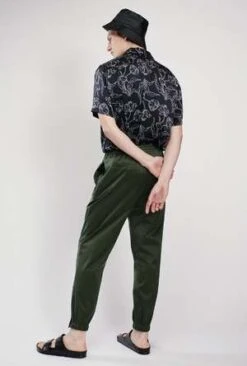 Silk LaundrySilk Track Pants - Cedar -ULLA JOHNSON Clothing Shop Silk Laundry Silk Track Pants Cedar 20230601104127