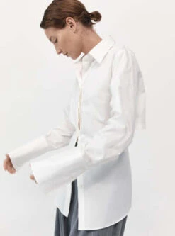 St. AgniOpen Back Shirt - White 15 St. AgniOpen Back Shirt - White -ULLA JOHNSON Clothing Shop St Agni Open Back Shirt White 20230809062651