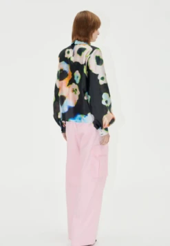 Stine GoyaAshley Blouse - Floral Night -ULLA JOHNSON Clothing Shop Stine Goya Ashley Blouse Floral Night 20230925182227 2