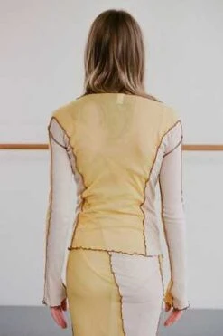 BaserangeSun Longsleeve - Undyed/Sun Yellow 7 BaserangeSun Longsleeve - Undyed/Sun Yellow -ULLA JOHNSON Clothing Shop Sun Longsleeve Undyed Sun Yellow 20230328005430 1