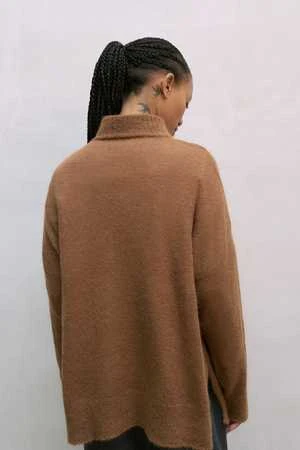 CorderaSuri Turtleneck Sweater - Camel 4 CorderaSuri Turtleneck Sweater - Camel - Image 2