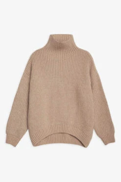 Anine BingAnine BingSydney Sweater - Camel 7 Anine BingAnine BingSydney Sweater - Camel -ULLA JOHNSON Clothing Shop Sydney Sweater in Camel 20230811000144