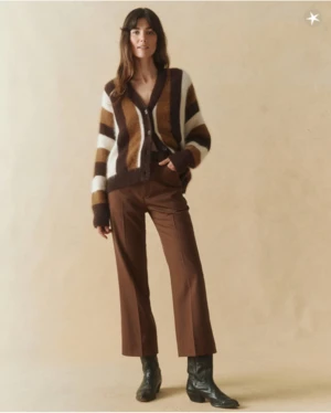 The Great.The Fluffy Slouch Cardigan - Hickory Stripe 4 The Great.The Fluffy Slouch Cardigan - Hickory Stripe - Image 2