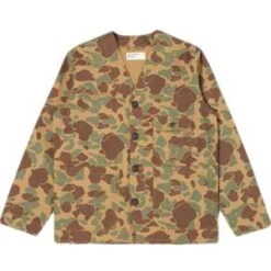 Universal WorksUNIVERSAL WORKS Cabin Jacket - Sand UW Cotton Camo