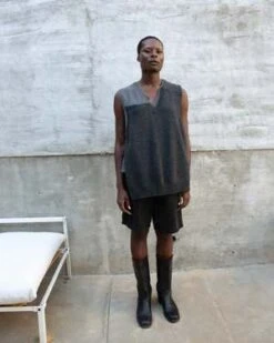 VINCETTAWool Vest - Black