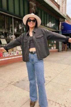 PistolaWren Shacket - Pepper 9 PistolaWren Shacket - Pepper -ULLA JOHNSON Clothing Shop Wren Shacket 20230926065534 2