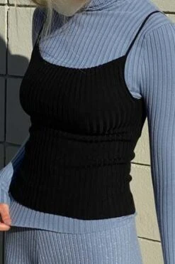 Giu GiuOnyx Nonna Cami - Black 13 Giu GiuOnyx Nonna Cami - Black -ULLA JOHNSON Clothing Shop giu giu Onyx Nonna Cami Black 20230330203600 1